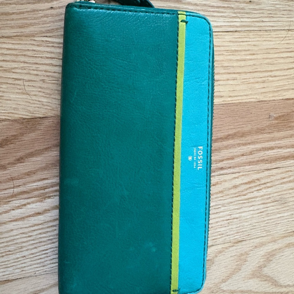 Fossil Teal and Aqua Wallet